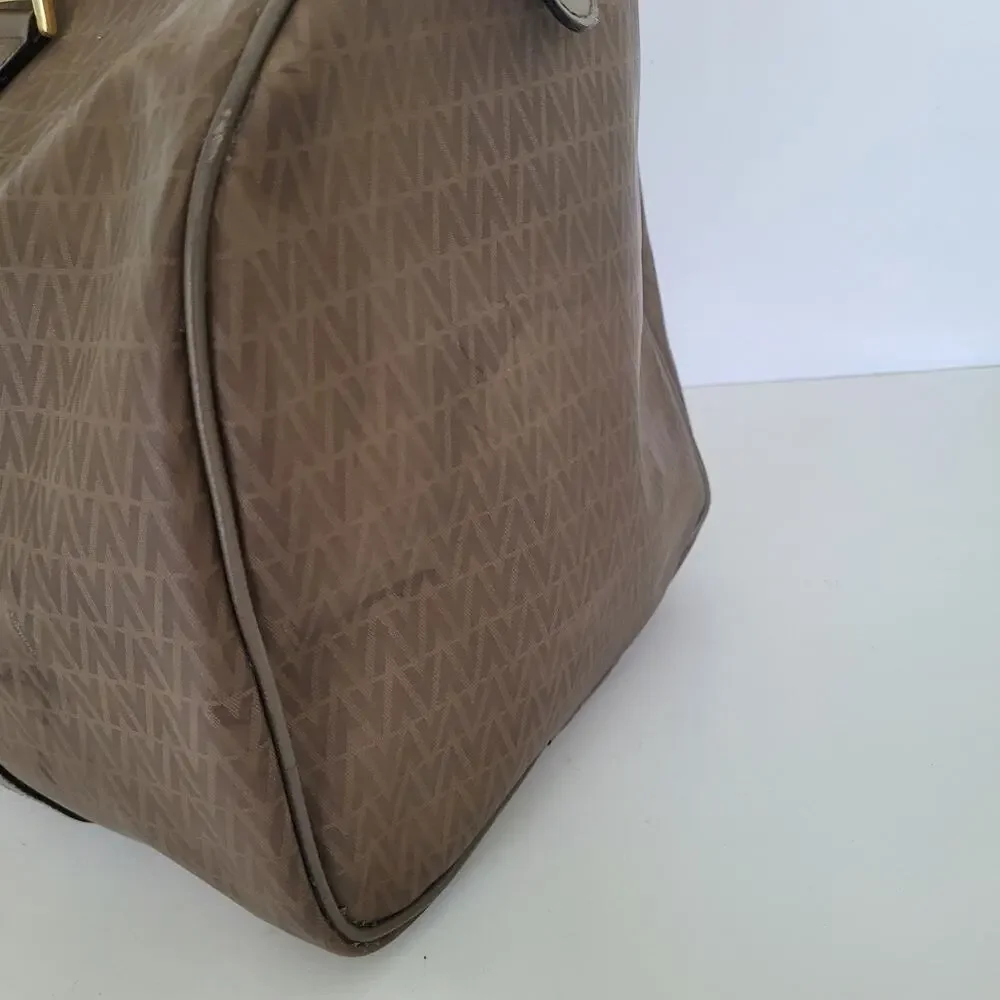Mario Valentino Vintage Duffle Boston Tote Bag Handbag Large Travel Brown‎ Logo